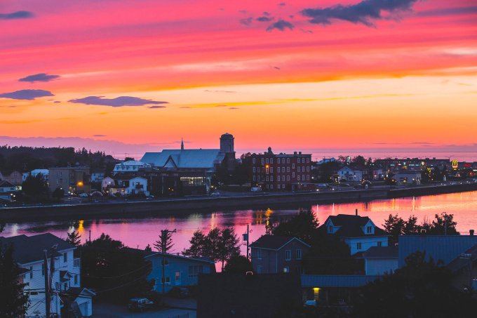 Ville de Matane au couché du soleil