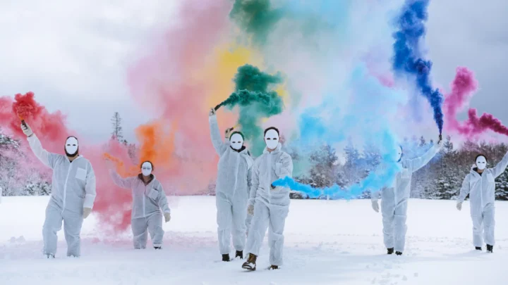 Des élèves de la communauté LGBTQ+ lors du concours T-Fier